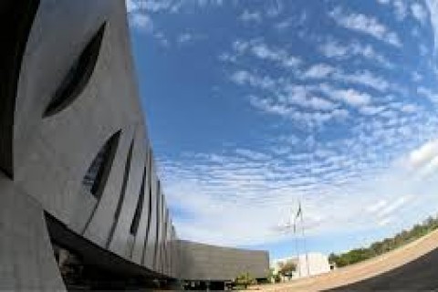 Lula indica ao STJ Marluce Caldas, apoiada por grupo de esquerda