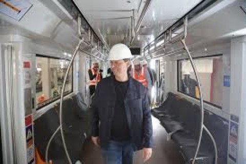 Tarcísio diz que tarifa de Trump terá impacto 'negativo' para SP e defende negociação