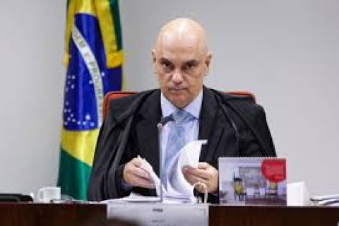 Nova decisão de Moraes sobre Constantino gera teoria na direita